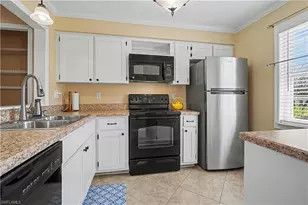 6300 South Pointe Blvd, Fort Myers, FL 33919 - Photo 4