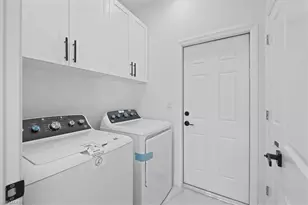 1501 NE 15th Terrace, Cape Coral, FL 33909 - Photo 32