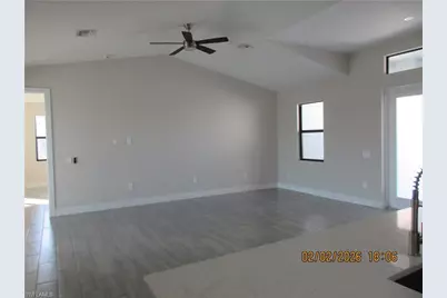 208 NW 6th St, Cape Coral, FL 33993 - Photo 2