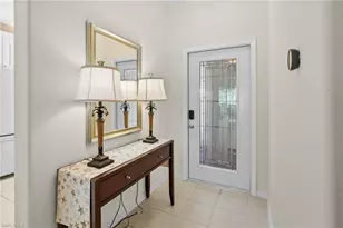 8103 Woodridge Pointe Dr, Fort Myers, FL 33912 - Photo 4