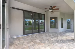 346 SW 28th Pl, Cape Coral, FL 33991 - Photo 22
