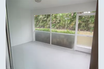 926 SE 8th St, Cape Coral, FL 33990 - Photo 4