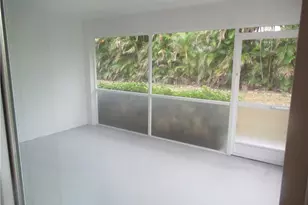 926 SE 8th St, Cape Coral, FL 33990 - Photo 4