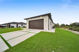3222 58th St W, Lehigh Acres, FL 33971 - Photo 2