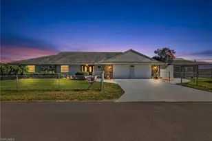 1818 Cherie Ln, North Fort Myers, FL 33917 - Photo 1