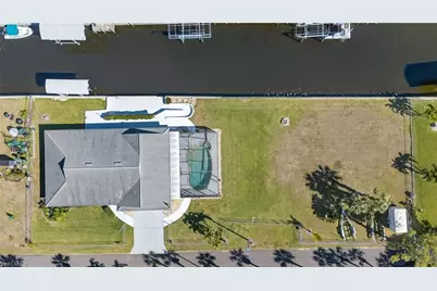 1818 Cherie Ln, North Fort Myers, FL 33917 - Photo 48