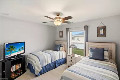 214 NE 24th Ter, Cape Coral, FL 33909 - Photo 16