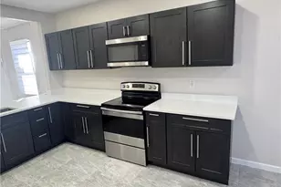 1004 Diplomat Pkwy W, Cape Coral, FL 33993 - Photo 10