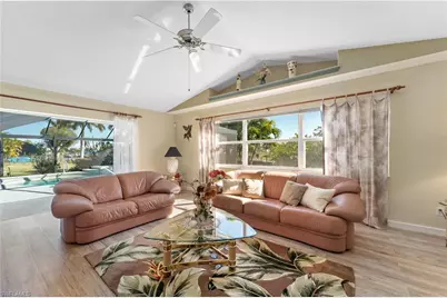 230 Kamal Pkwy, Cape Coral, FL 33904 - Photo 18