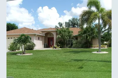 613 SE 21st St, Cape Coral, FL 33990 - Photo 1