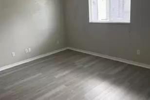 613 SE 21st St, Cape Coral, FL 33990 - Photo 10