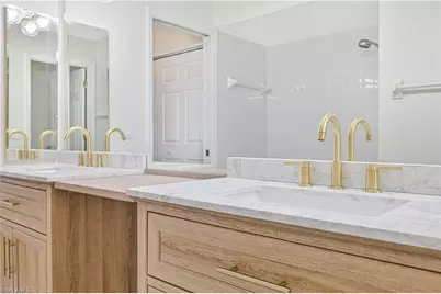 9201 Marigold Ct, Fort Myers, FL 33919 - Photo 28