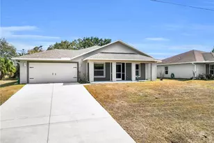 2011 Granada Rd, Labelle, FL 33935 - Photo 2
