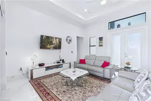 3121 SW 26th Pl, Cape Coral, FL 33914 - Photo 8