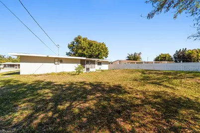 41 Victoria Dr, North Fort Myers, FL 33917 - Photo 34