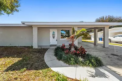 41 Victoria Dr, North Fort Myers, FL 33917 - Photo 4