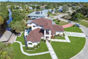 15361 River Cove Ct, North Fort Myers, FL 33917 - Photo 2