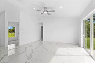 835 Oakridge Ave S, Lehigh Acres, FL 33974 - Photo 8