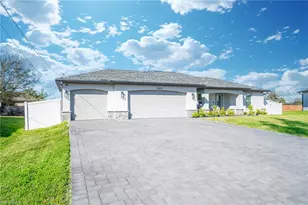 2805 NW 12th Ln, Cape Coral, FL 33993 - Photo 2