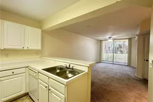 4122 Residence Drive, Fort Myers, FL 33901 - Photo 8