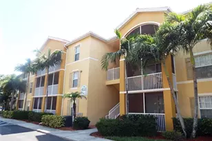 4122 Residence Drive, Fort Myers, FL 33901 - Photo 2