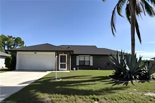 1423 NE 13th Ave, Cape Coral, FL 33909 - Photo 1