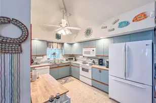 4591 Oro Pesos Ln, Upper Captiva, FL 33924 - Photo 18