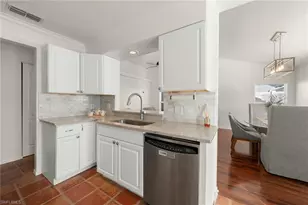 15068 Cloverdale Dr, Fort Myers, FL 33919 - Photo 14