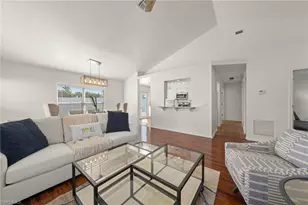 15068 Cloverdale Dr, Fort Myers, FL 33919 - Photo 8