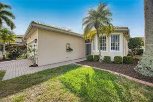 7905 Summer Lake Ct, Fort Myers, FL 33907 - Photo 8