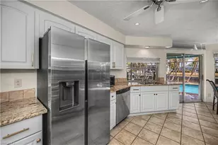 3511 SE 18th Pl, Cape Coral, FL 33904 - Photo 12