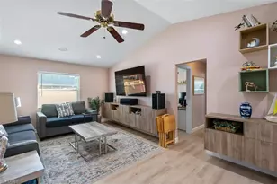 15048 Bonaire Cir, Fort Myers, FL 33908 - Photo 20