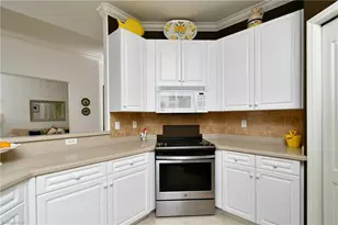 4692 Fairloop Run, Lehigh Acres, FL 33973 - Photo 8