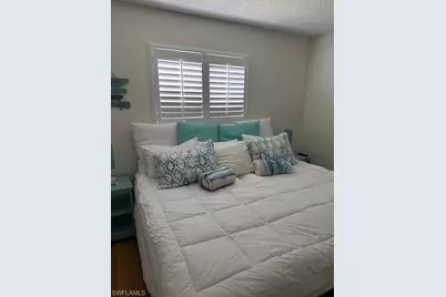 1126 SE 13th Ter, Cape Coral, FL 33990 - Photo 24