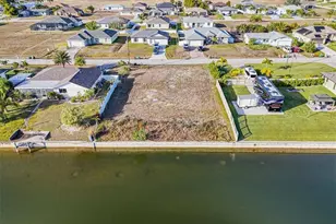 322 NE 20th St, Cape Coral, FL 33909 - Photo 32