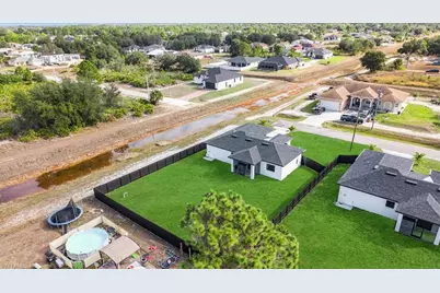 4609 Hanna Ave N, Lehigh Acres, FL 33971 - Photo 6