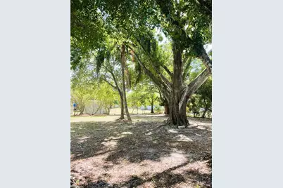 7365 Coon Rd, North Fort Myers, FL 33917 - Photo 12
