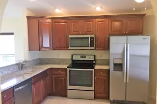 1421 SE 10th Terrace, Cape Coral, FL 33990 - Photo 4