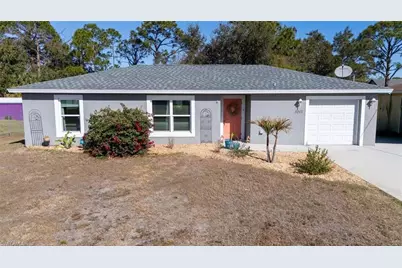 5013 SE Tradewinds Cir, Labelle, FL 33935 - Photo 2