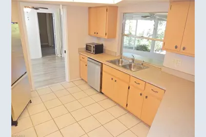 229 SE 46th Ln, Cape Coral, FL 33904 - Photo 22