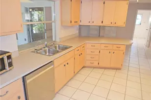 229 SE 46th Ln, Cape Coral, FL 33904 - Photo 24