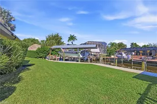 6807 Azalea Ln, Fort Myers, FL 33919 - Photo 42