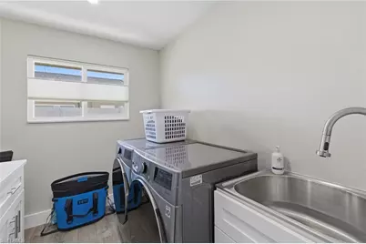 6807 Azalea Ln, Fort Myers, FL 33919 - Photo 16