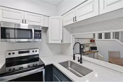 1103 SE 8th Ter #Unit D, Cape Coral, FL 33990 - Photo 6