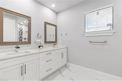 2628 SW 2nd Pl, Cape Coral, FL 33914 - Photo 18