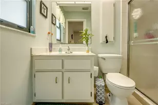 912 SE 22nd St, Cape Coral, FL 33990 - Photo 12