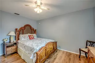 912 SE 22nd St, Cape Coral, FL 33990 - Photo 14