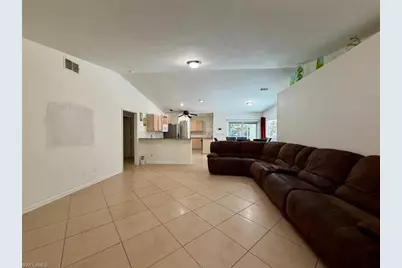 530 7th St SW, Naples, FL 34117 - Photo 8