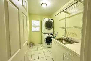 530 7th St SW, Naples, FL 34117 - Photo 20