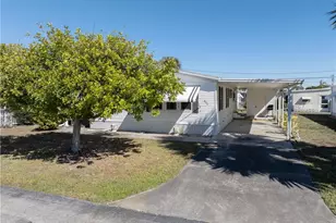 205 Carriage Ln, North Fort Myers, FL 33917 - Photo 4